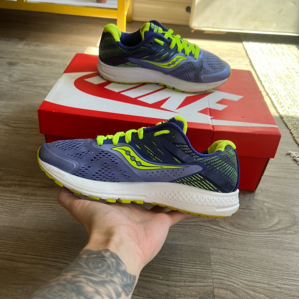 Saucony Ride 10 ‘Blue Citron Purple’ - Picture 4 of 8